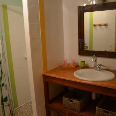 Appartement Chambres D'hotes L'oree Des Bornes